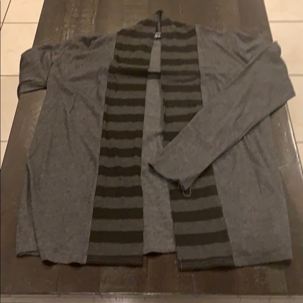 2XL Fashion Pull Over Long Sleeve Cardigan Shirt